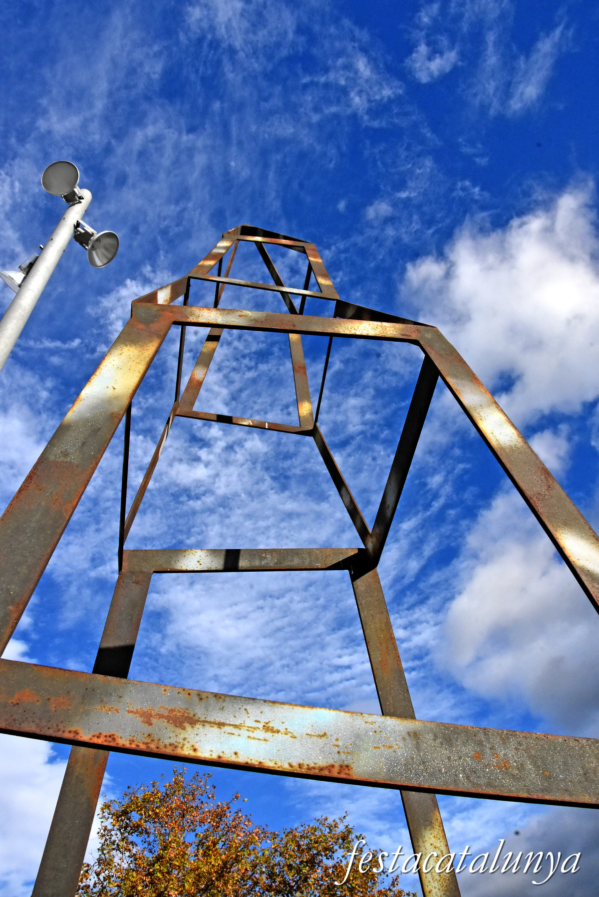 Pallejà - Escultura Torres de les Cultures 