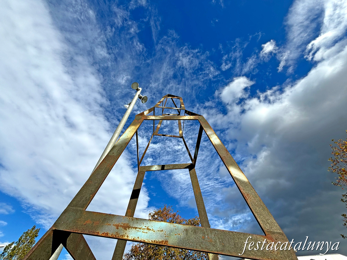 Pallejà - Escultura Torres de les Cultures 