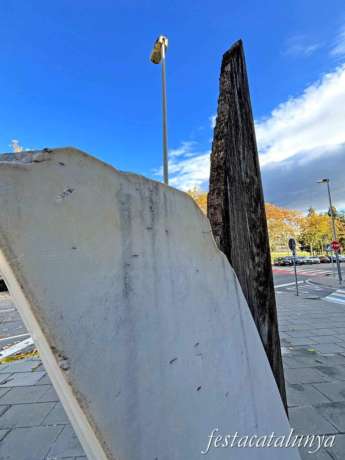 Pallejà - Escultura Vela