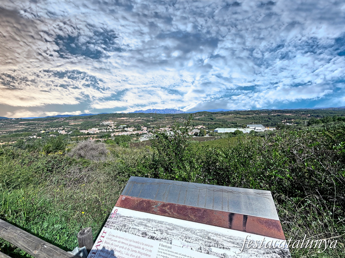 Torrelavit - Creu de Lavit i Mirador