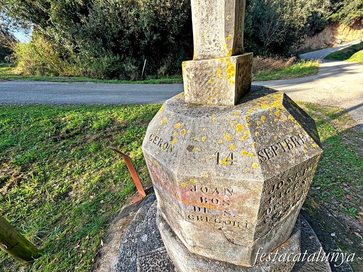 Bescanó - Creu dels carlins de Vilanna 