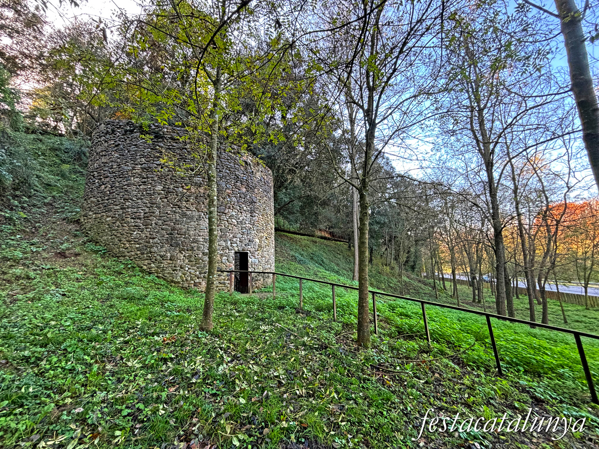 Bescanó - Pou del glaç