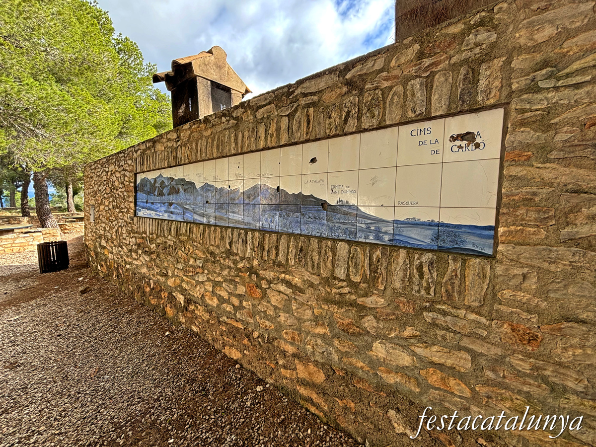 Rasquera - Àrea de lleure i pícnic de l'ermita de Sant Domènec