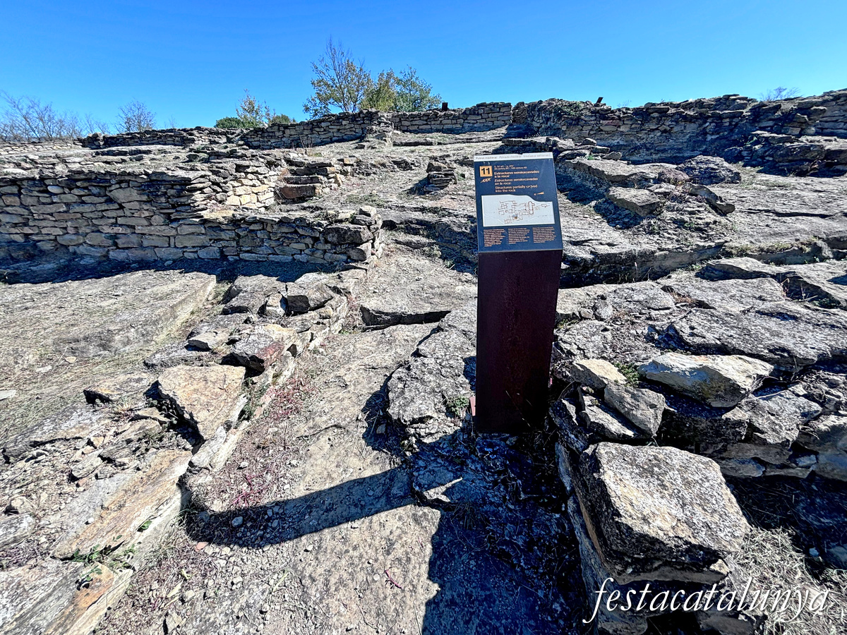 Les Masies de Roda - L'Esquerda: poblat ibèric i medieval