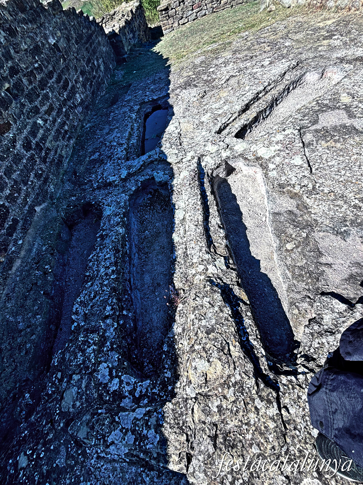 Les Masies de Roda - L'Esquerda: poblat ibèric i medieval