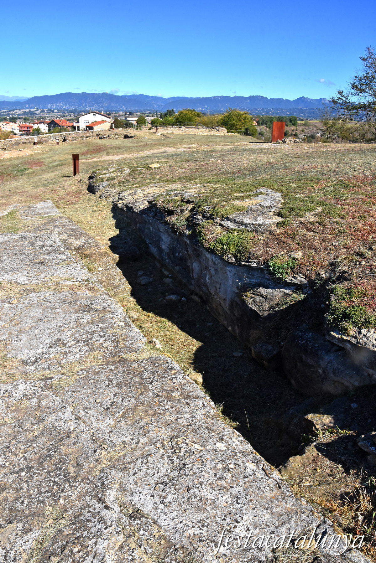 Les Masies de Roda - L'Esquerda: poblat ibèric i medieval 