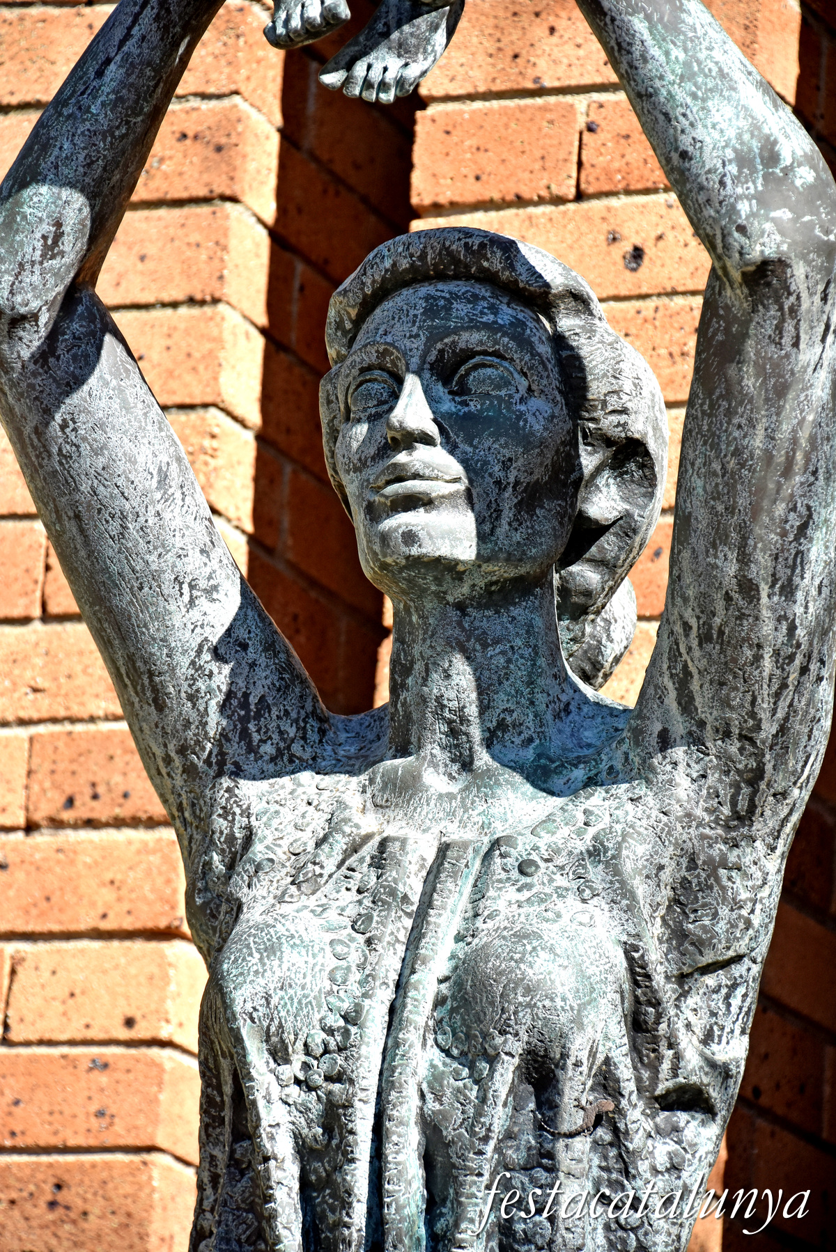 Les Masies de Roda - Monument a l'Estatut de l'any 1979