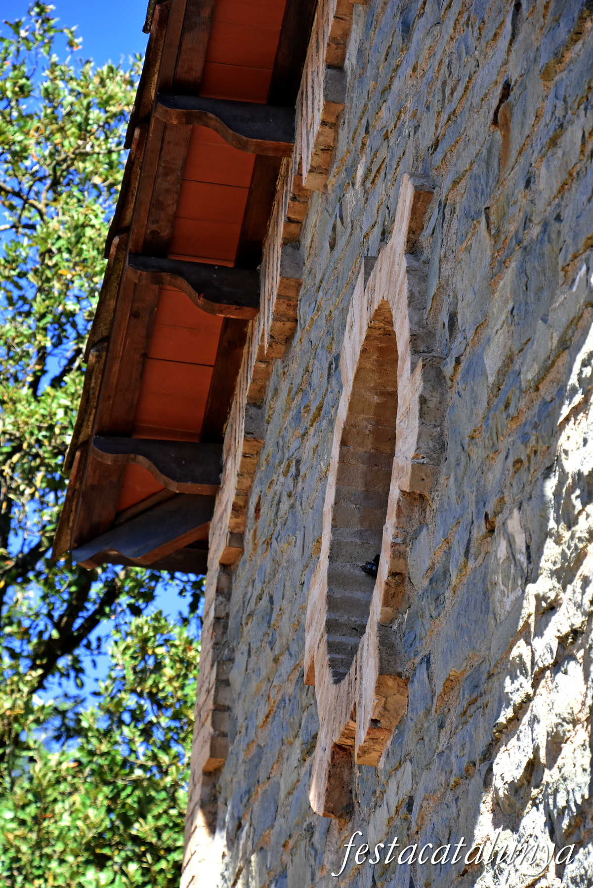 Les Masies de Roda - Sant Salvador d'Horta o de Còdol