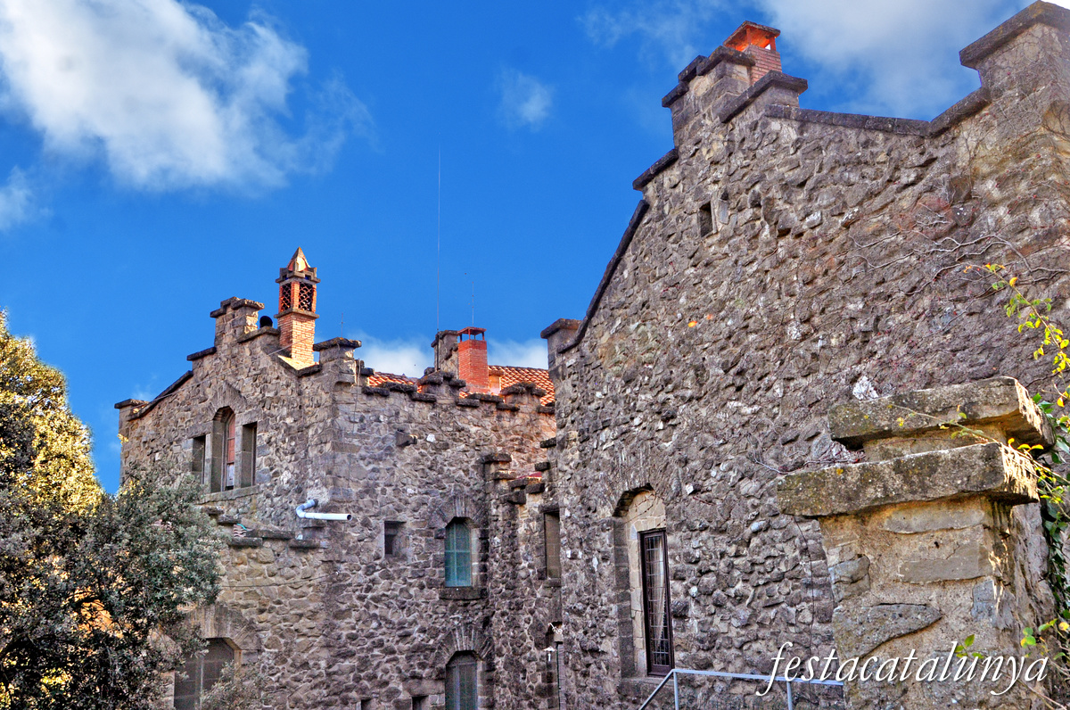 Sant Feliu de Codines - Can Trinxet, can Bosch o la Baronia