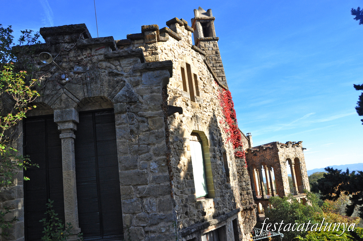 Can Trinxet, can Bosch o la Baronia a Sant Feliu de Codines