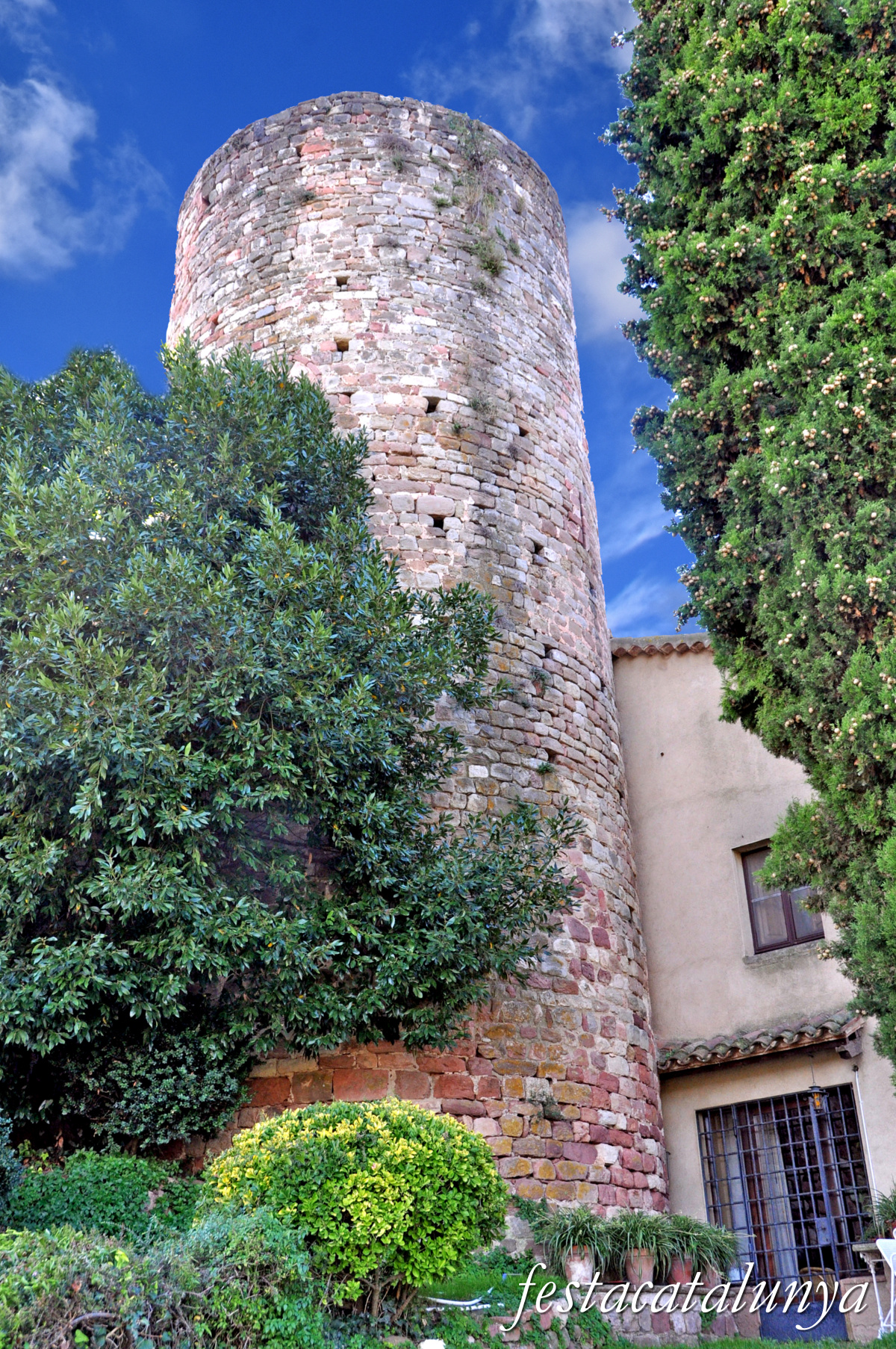 Sant Feliu de Codines - Castell i Mas del Vilar 