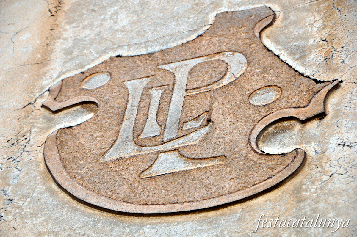 Sant Feliu de Codines - Edificis de l'Avinguda Catalunya (Can Puigdomènec)