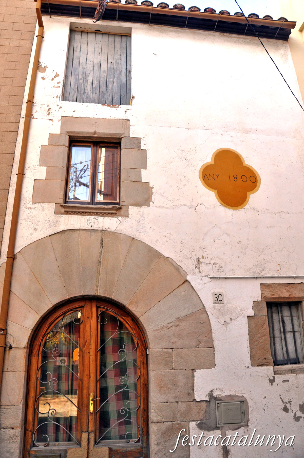 Sant Feliu de Codines - Edificis del Carrer Doctor Tomàs Borrell, 30 (Can Patet)