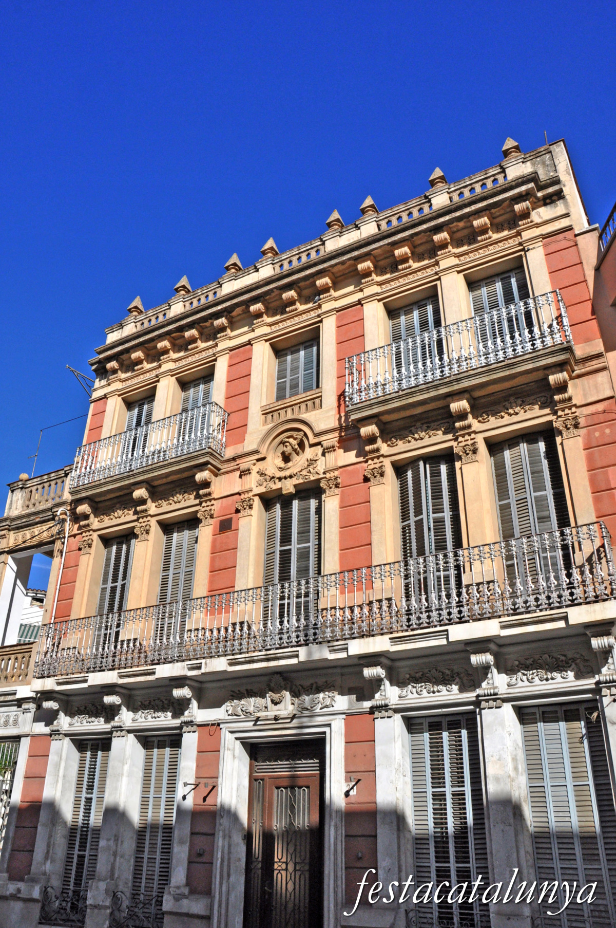 Sant Feliu de Codines - Edificis del Carrer Rector Tomàs Vila, 24