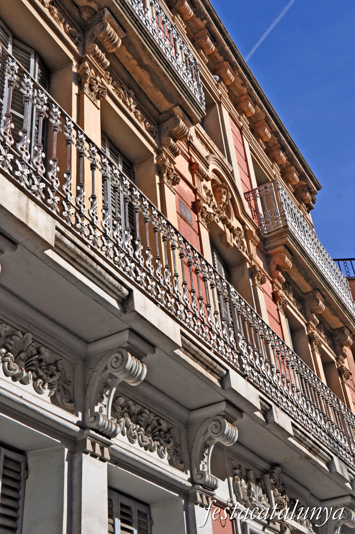 Sant Feliu de Codines - Edificis del Carrer Rector Tomàs Vila, 24