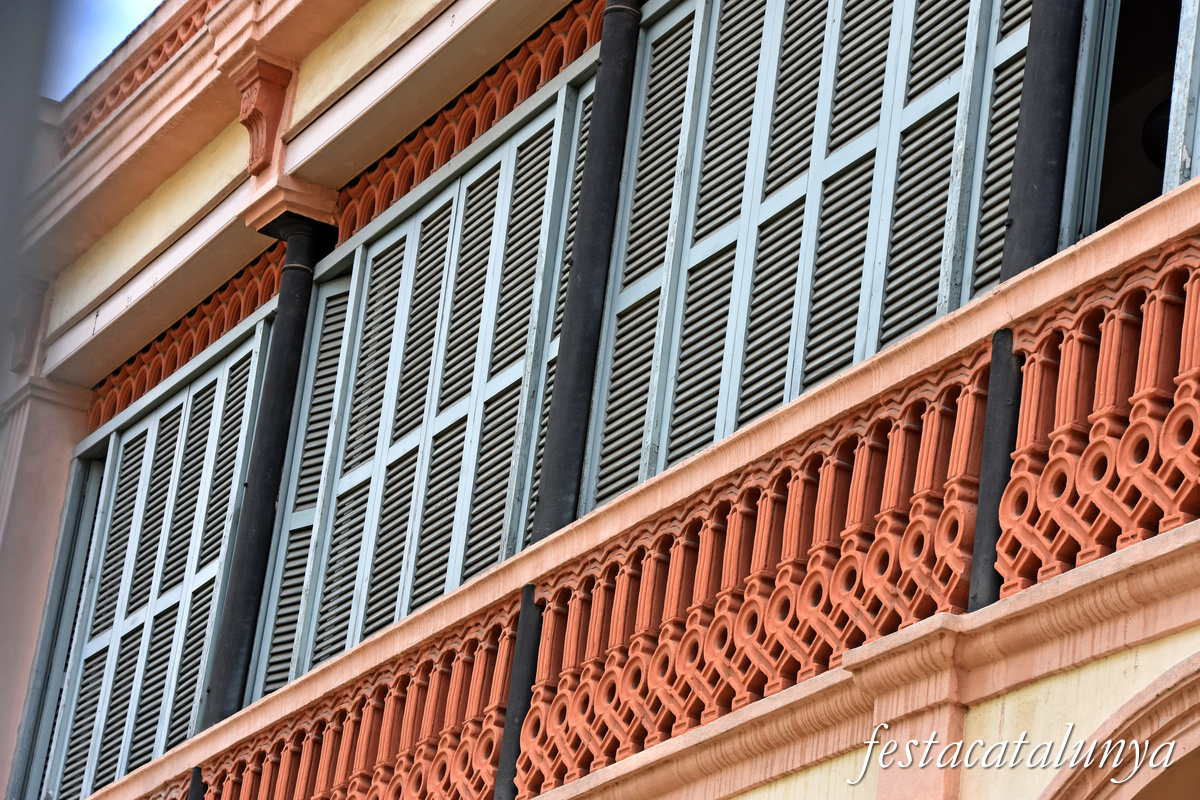 Sant Boi de Llobregat - Carrer Lluís Castells - Can Castells 