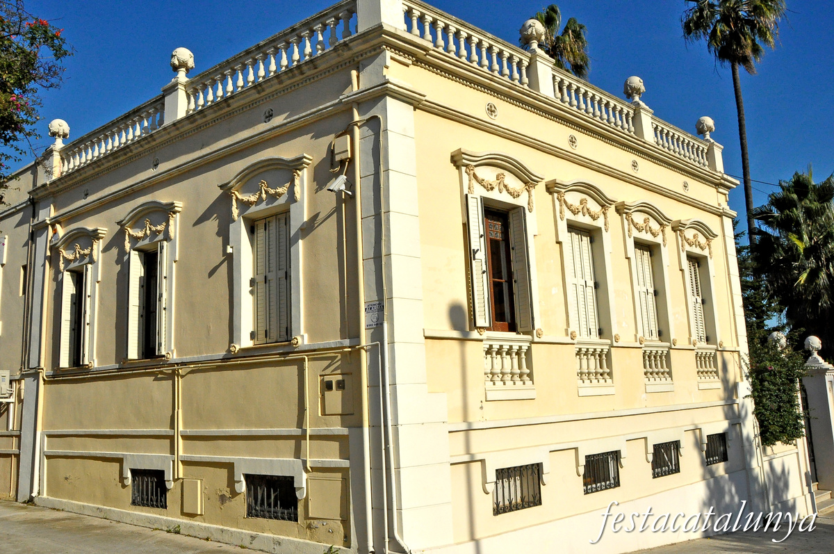 Sant Boi de Llobregat - Carretera de Sant Climent - Casa 24-26