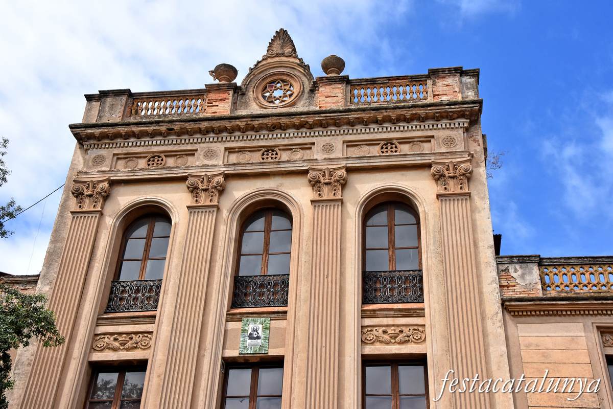 Sant Boi de Llobregat - Casal parroquial