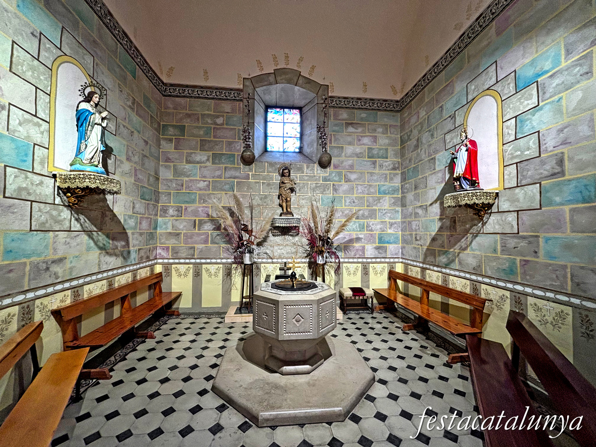 Sant Boi de Llobregat - Temple de Sant Baldiri - Baptisteri