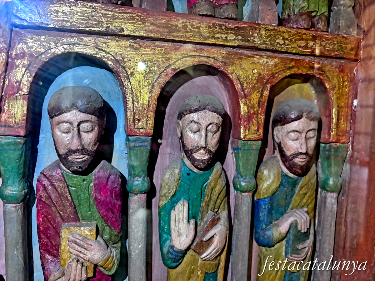 Sant Boi de Llobregat - Possible frontal romànic a Sant Baldiri