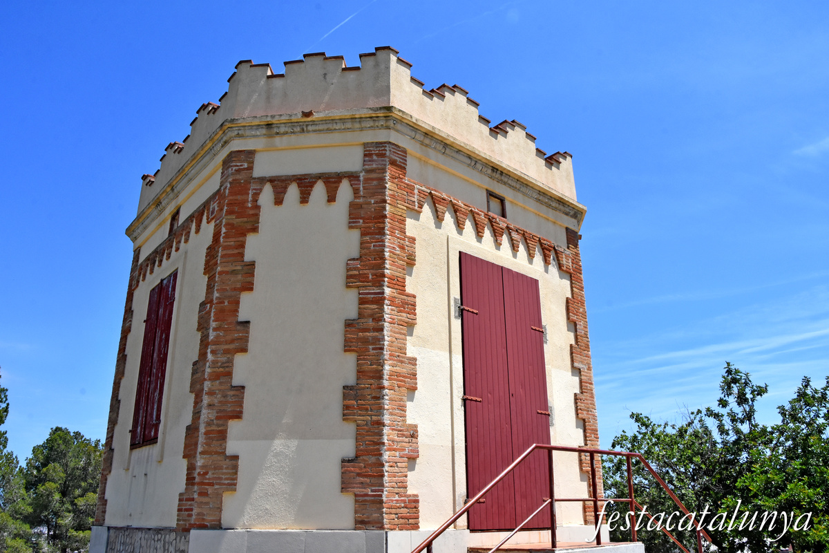 Pavelló de caça dels marquesos de Cornellà a Sant Boi de Llobregat