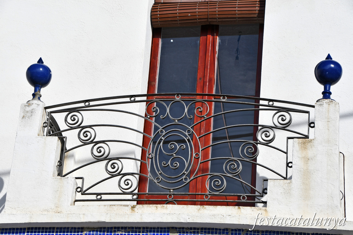 El Pla del Penedès - Casa modernista del carrer Rovira 