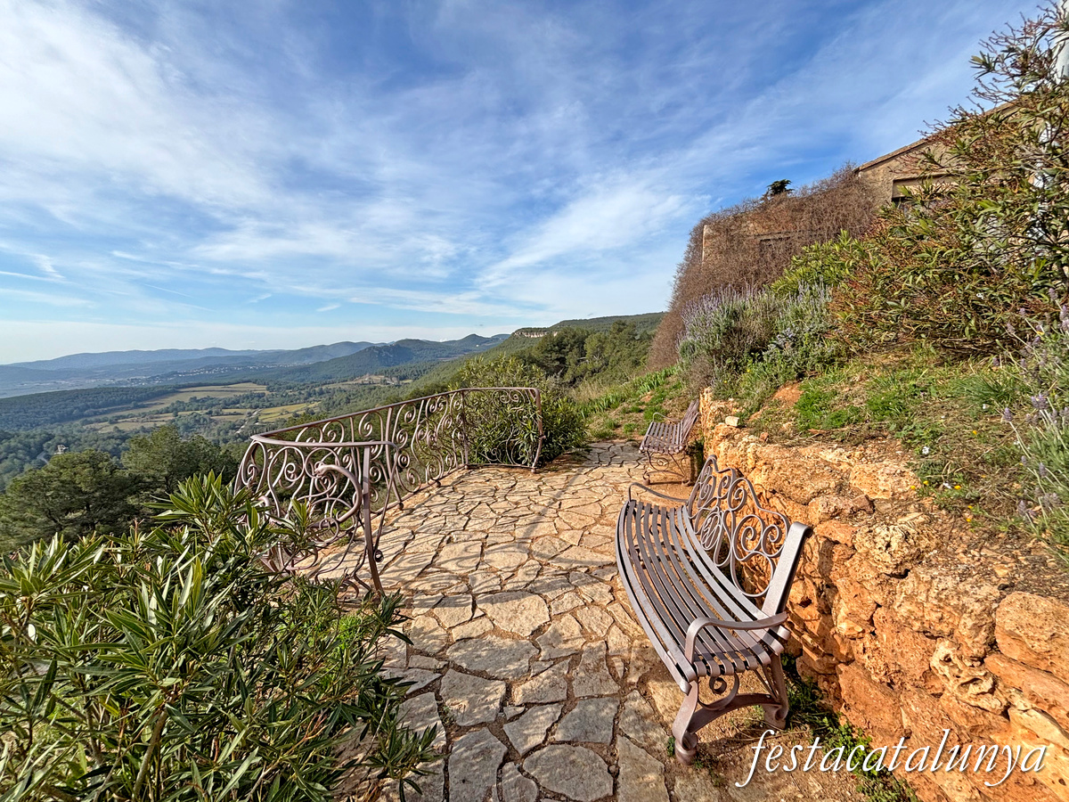 Font-rubí - Miranvinya, ruta dels miradors: el Balcó del Penedès 