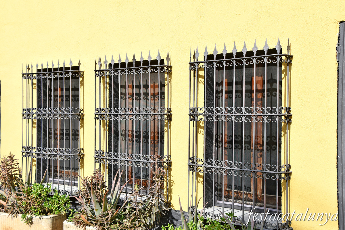 Font-rubí - Poble de Guardiola 