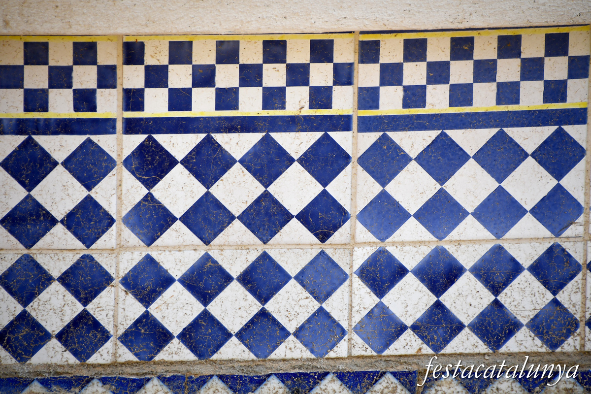 Font-rubí - Poble de Guardiola 