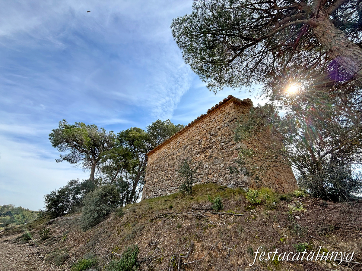 Font-rubí - Sant Joan de la Maçana o Santa Apol·lònia 