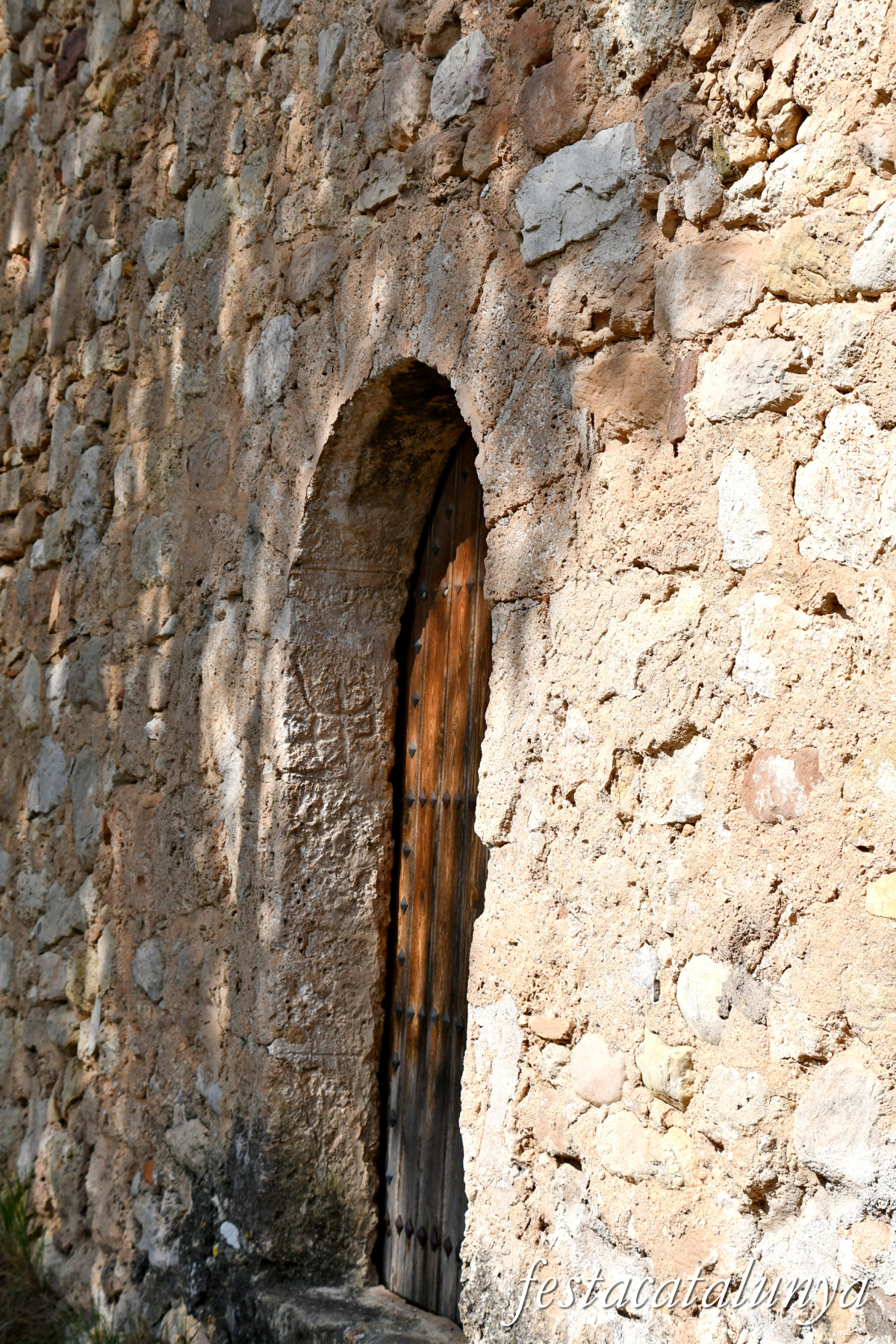 Font-rubí - Sant Joan de la Maçana o Santa Apol·lònia 