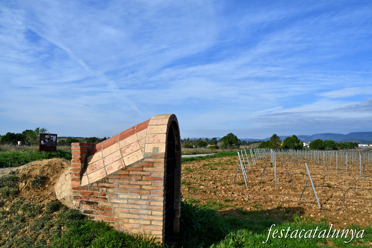 Torrelavit - Aeròdrom republicà de Sabanell 