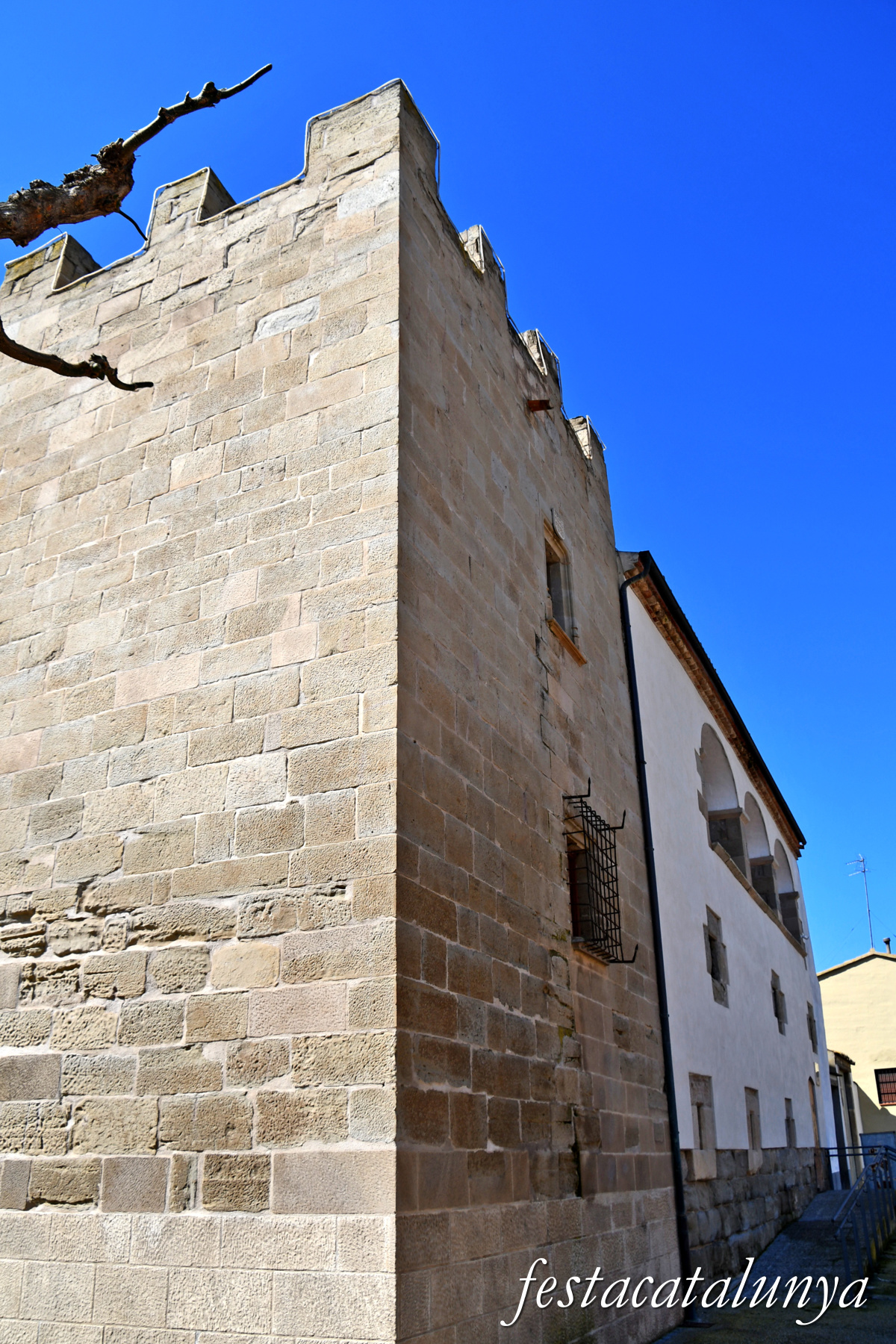 Barbens - Castell o Comanda, actual Ajuntament
