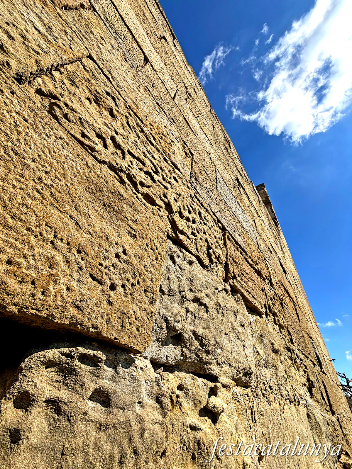 Barbens - El Bullidor - Església Castell 