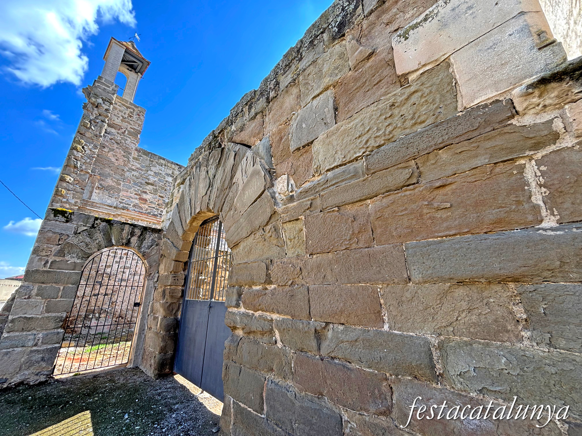 Barbens - El Bullidor - Església Castell 