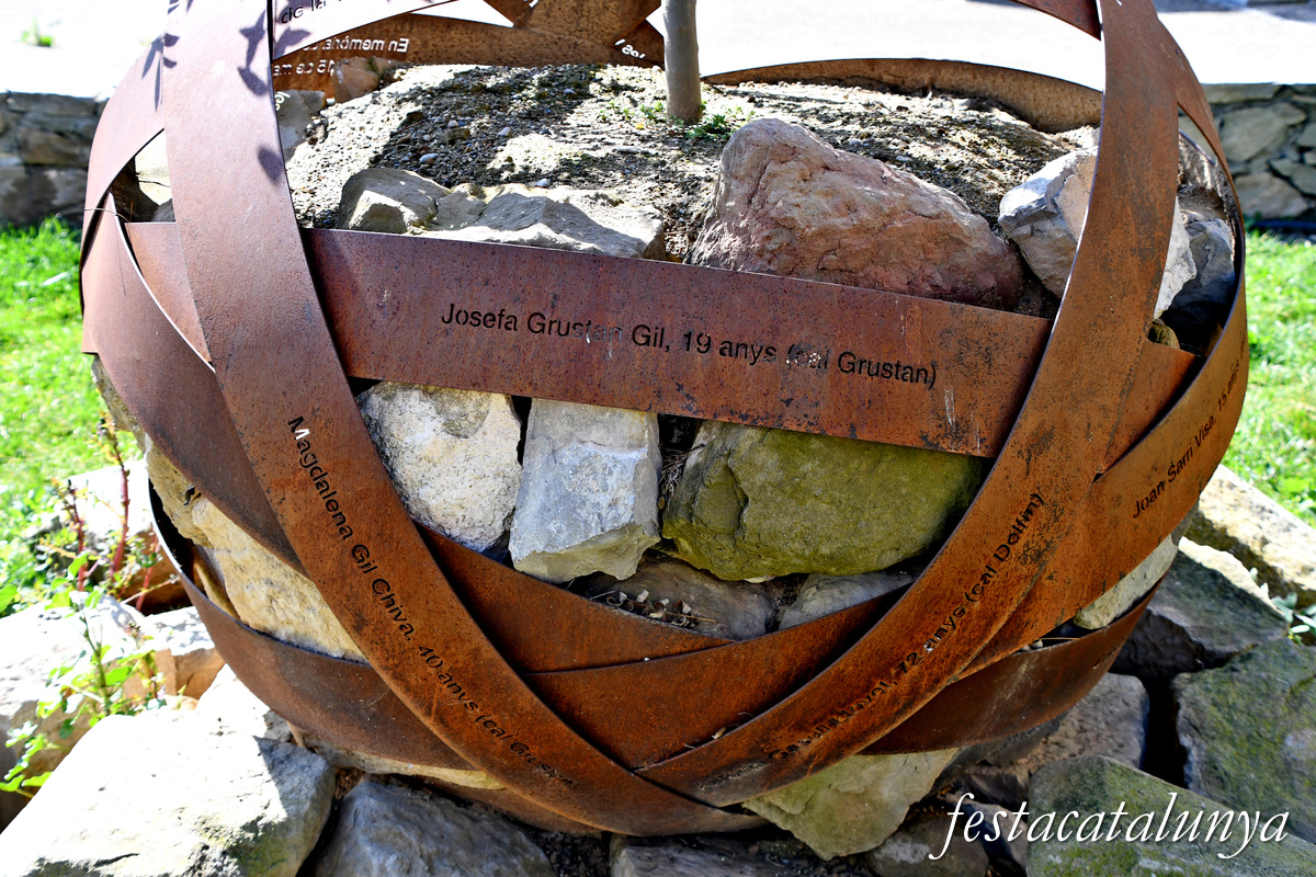 Barbens - Monument víctimes Guerra Civil 