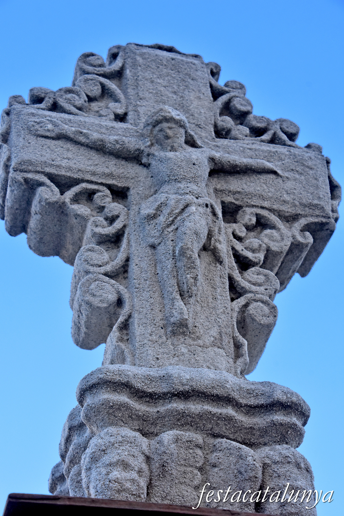 Sant Adrià de Besòs - Creu de terme entre Sant Adrià de Besòs i Barcelona 