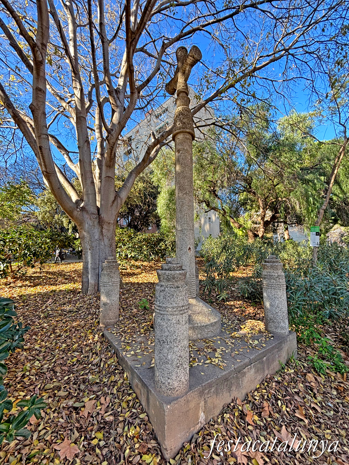 Sant Adrià de Besòs - Creu de terme de Pericas o La Gallega 
