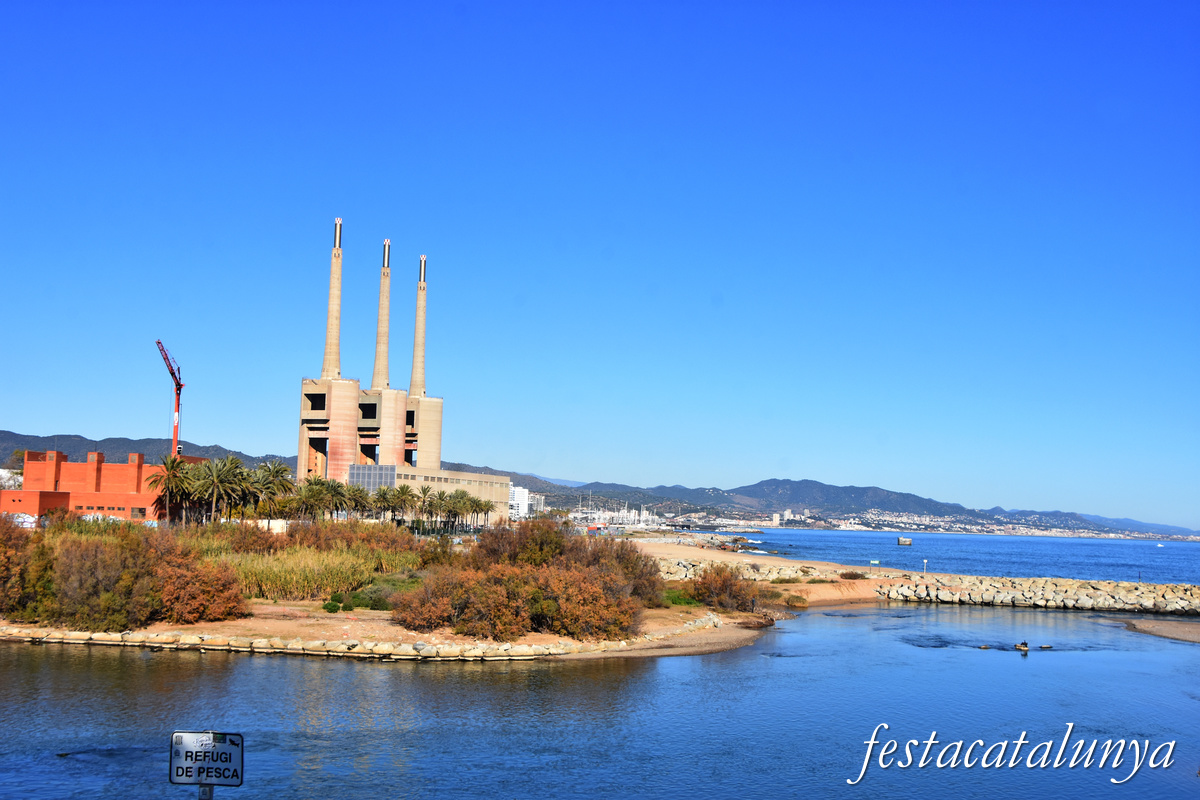 Sant Adrià de Besòs - Les Tres Xemeneies