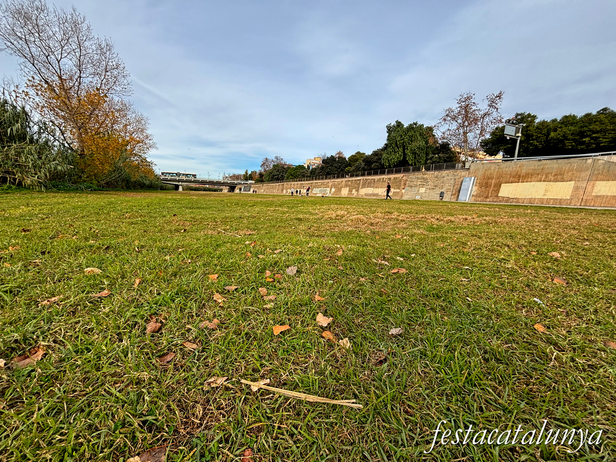 Sant Adrià de Besòs - Parc fluvial de la llera del riu Besòs 
