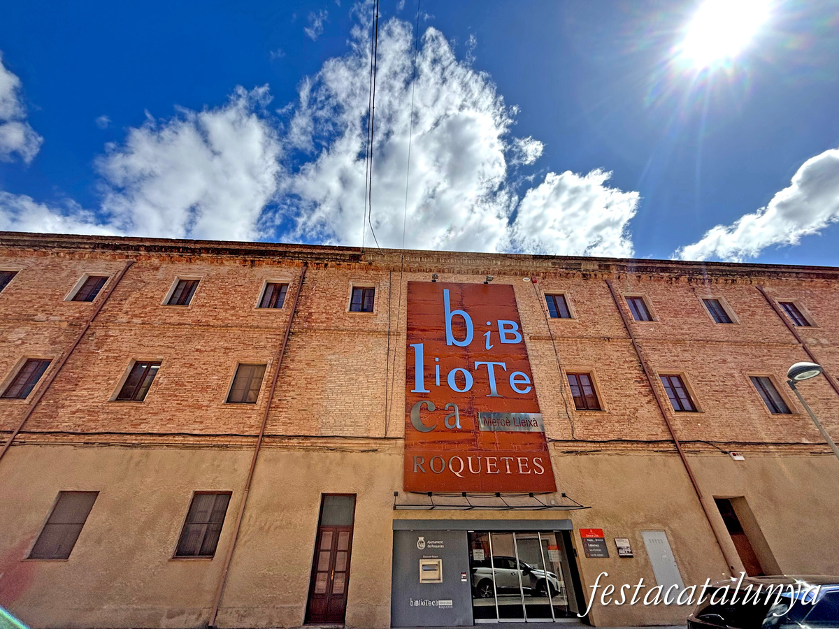 Roquetes - Col·legi de Sant Josep i Laboratori Químic de l'Ebre 