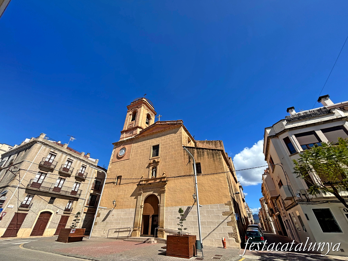 Roquetes - Església parroquial de Sant Antoni de Pàdua 