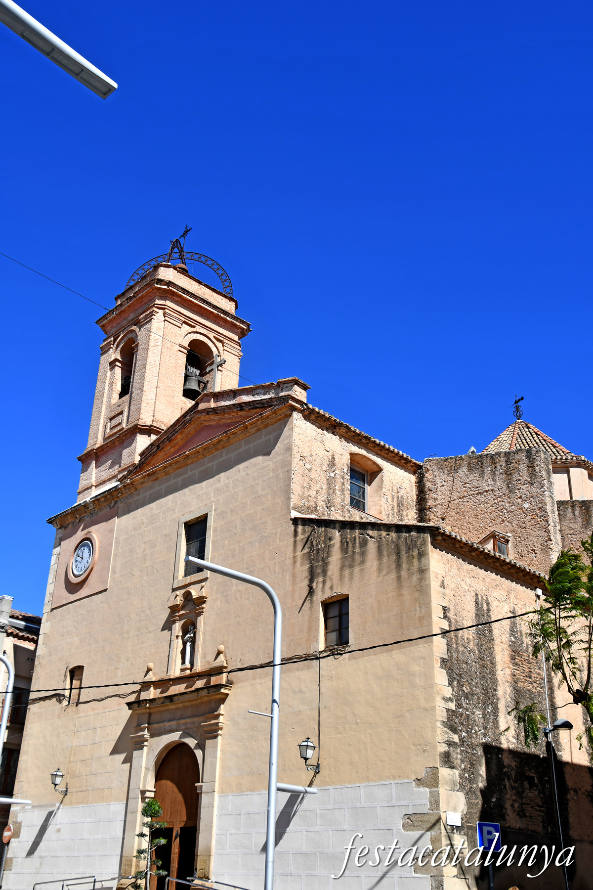 Roquetes - Església parroquial de Sant Antoni de Pàdua 