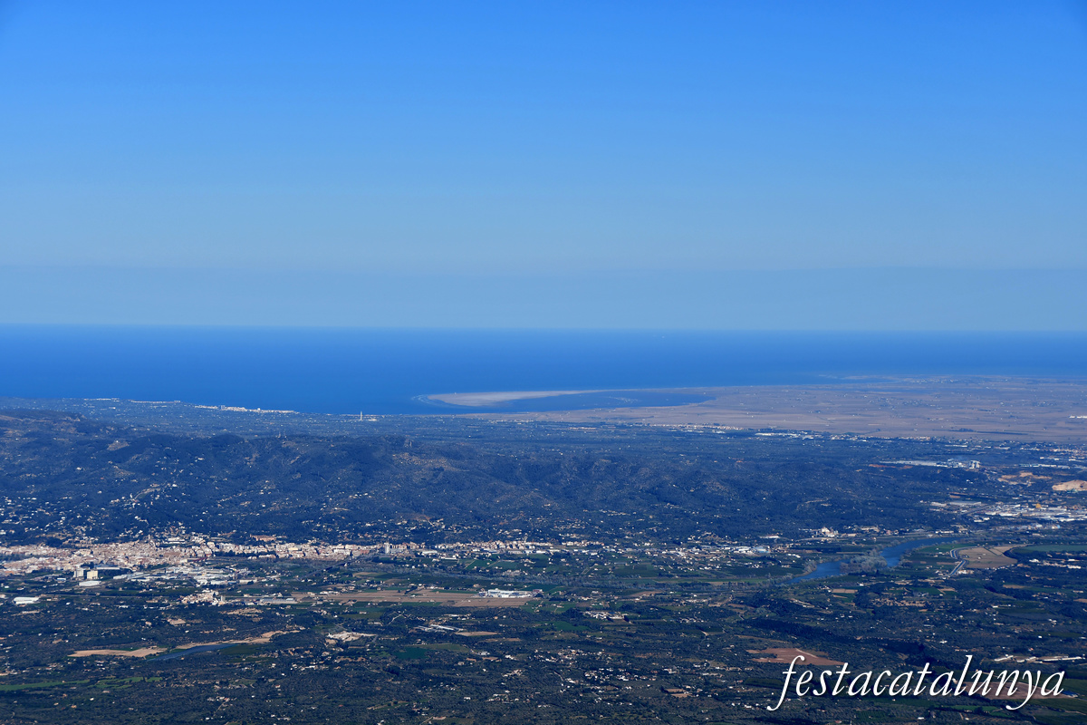 Roquetes - Mirador del cim de Caro 