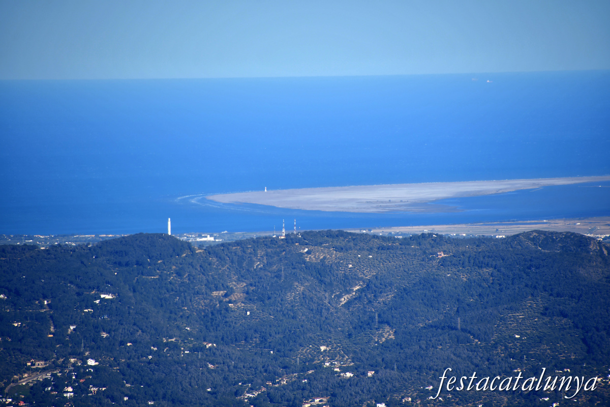 Roquetes - Mirador del cim de Caro 