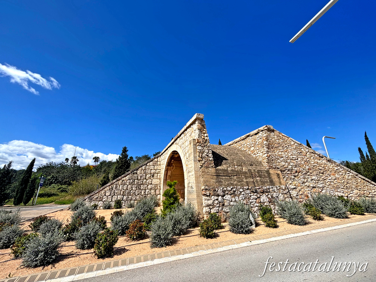 La Via Verda de la Val de Zafán, camí de sensacions al seu pas per Roquetes ***