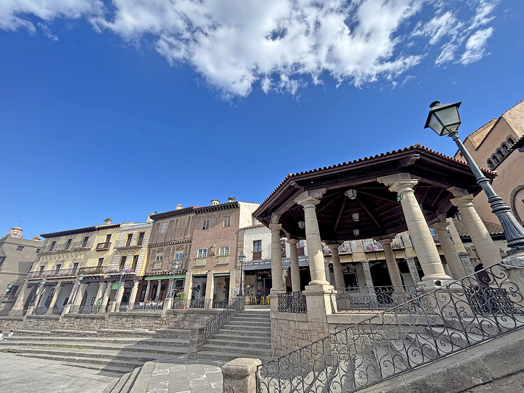 Poble Espanyol de Barcelona ***