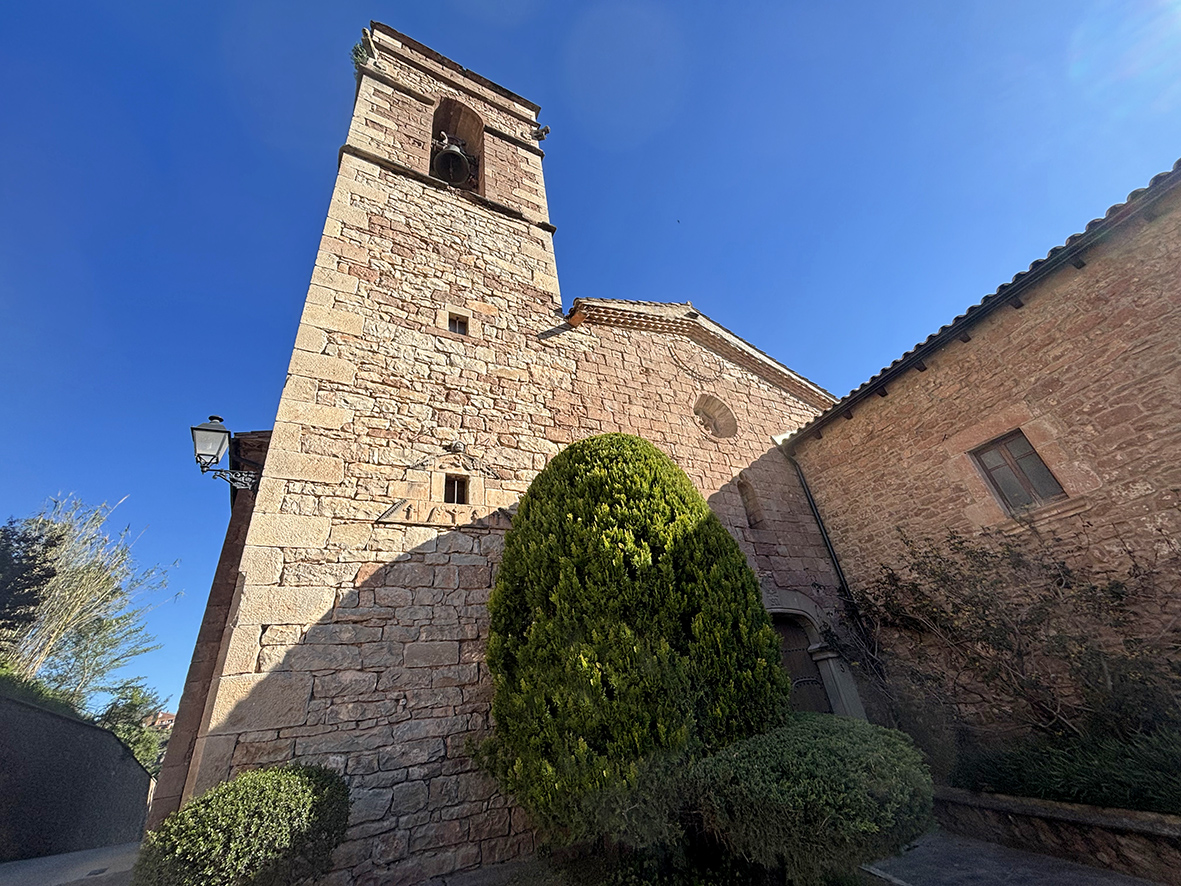 Rajadell - Església parroquial de Sant Iscle i Santa Victòria