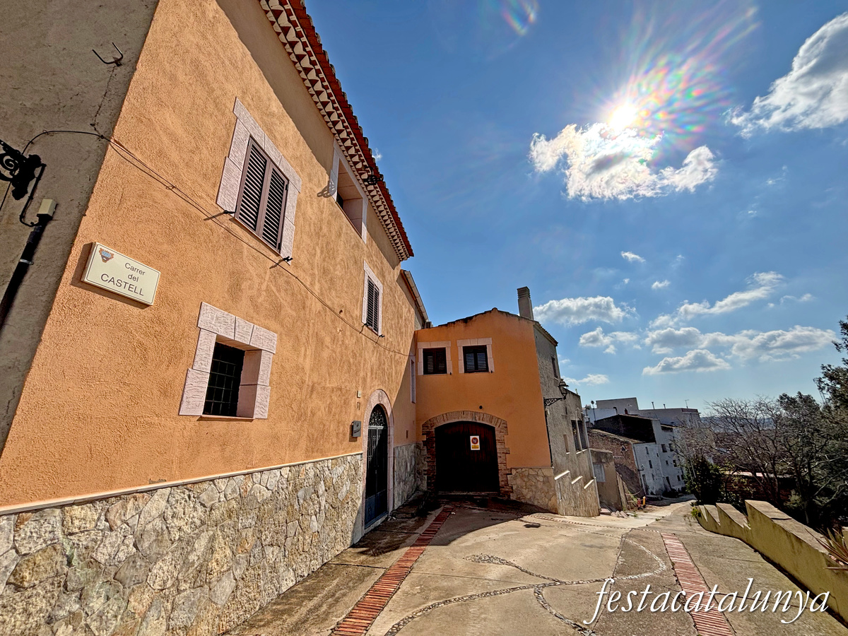 Perafort - Nucli històric de Puigdelfí - Cal Pallarades 