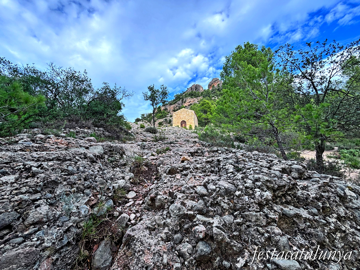 Horta de Sant Joan - Ermita de Sant Onofre 